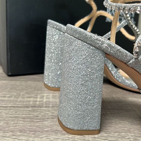 Badgley Mischka Tanisha Block Heel Sandal heels shoes - Picture 4 of 10